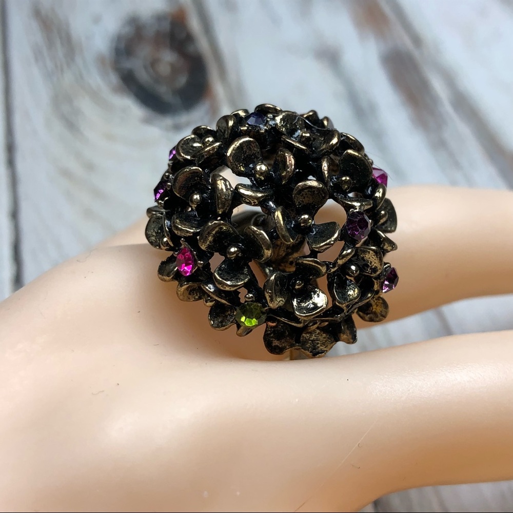 Adjustable floral dome ring with rhinestones sz 7